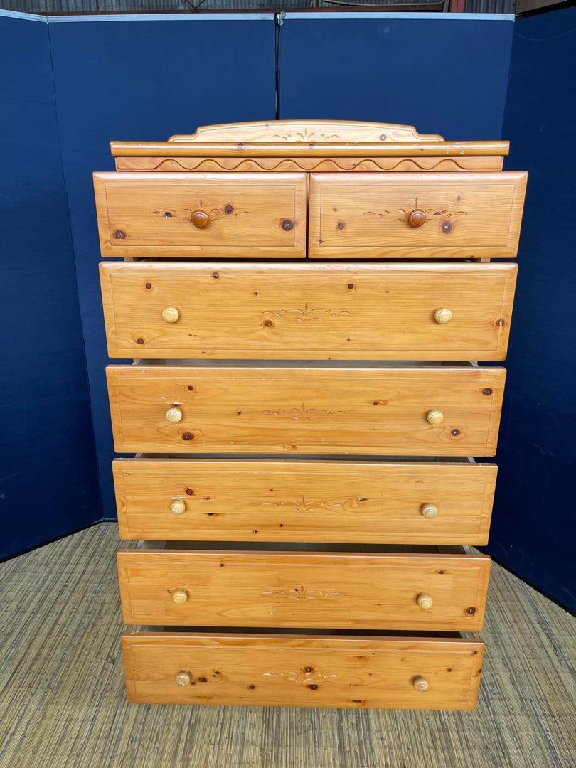 Chest of Drawer on Carousell