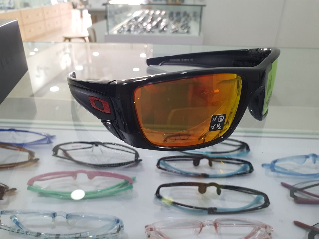 Clearance Oakley Fuel Cell Prizm Ruby Polarized Men s Fashion