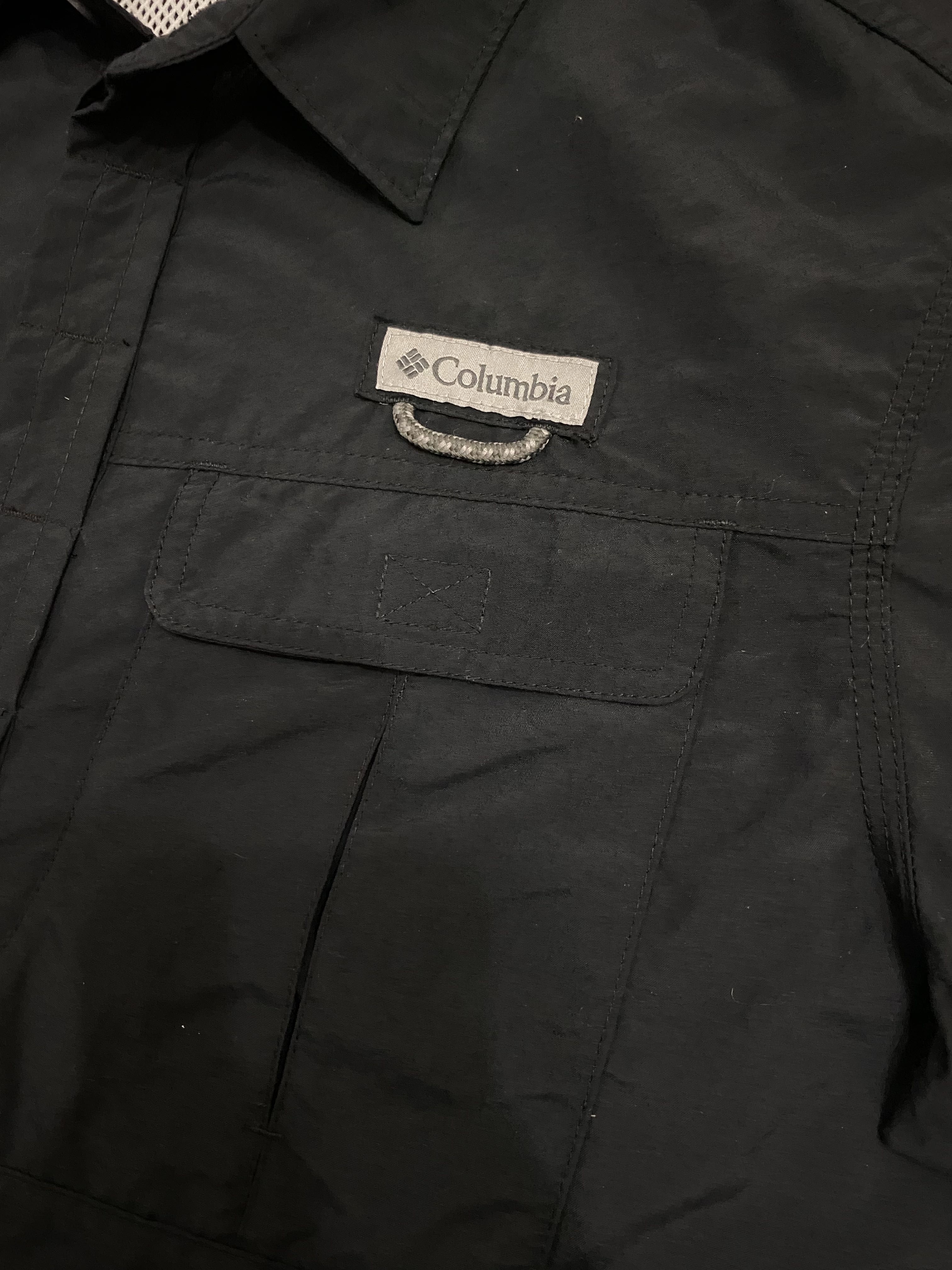 Columbia omni shield trek polo (Category: Tshirts & Polo Shirts ) located in Valenzuela. Submitted by 7snupi (Listing ID 1245176884, Image 2). Description: L: 30 W: 23 🧃rules NO BOGUS buyer NO cancellations of orders NO rushing orders [ once the invoice has been sent, your given 24hrs to settle the payment ] 🧃mode of payment gcash bank transfer.