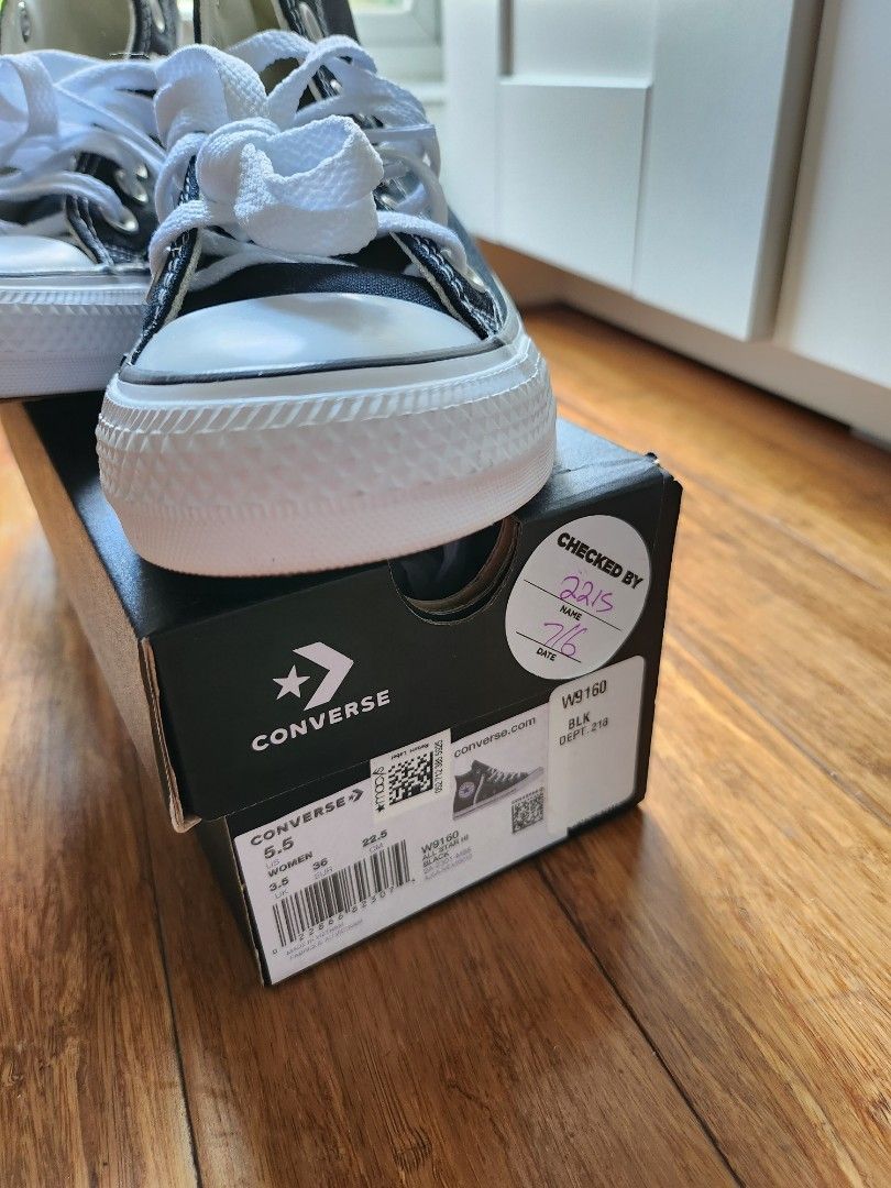 Converse All Star (Category: Sneakers) located in Quezon City. Submitted by six_half (Listing ID 1245095576, Image 3). Description: BRAND NEW NO FLAWS With receipt from Macy's US Women's 5.5 UK 3.5 RFS: wrong style.