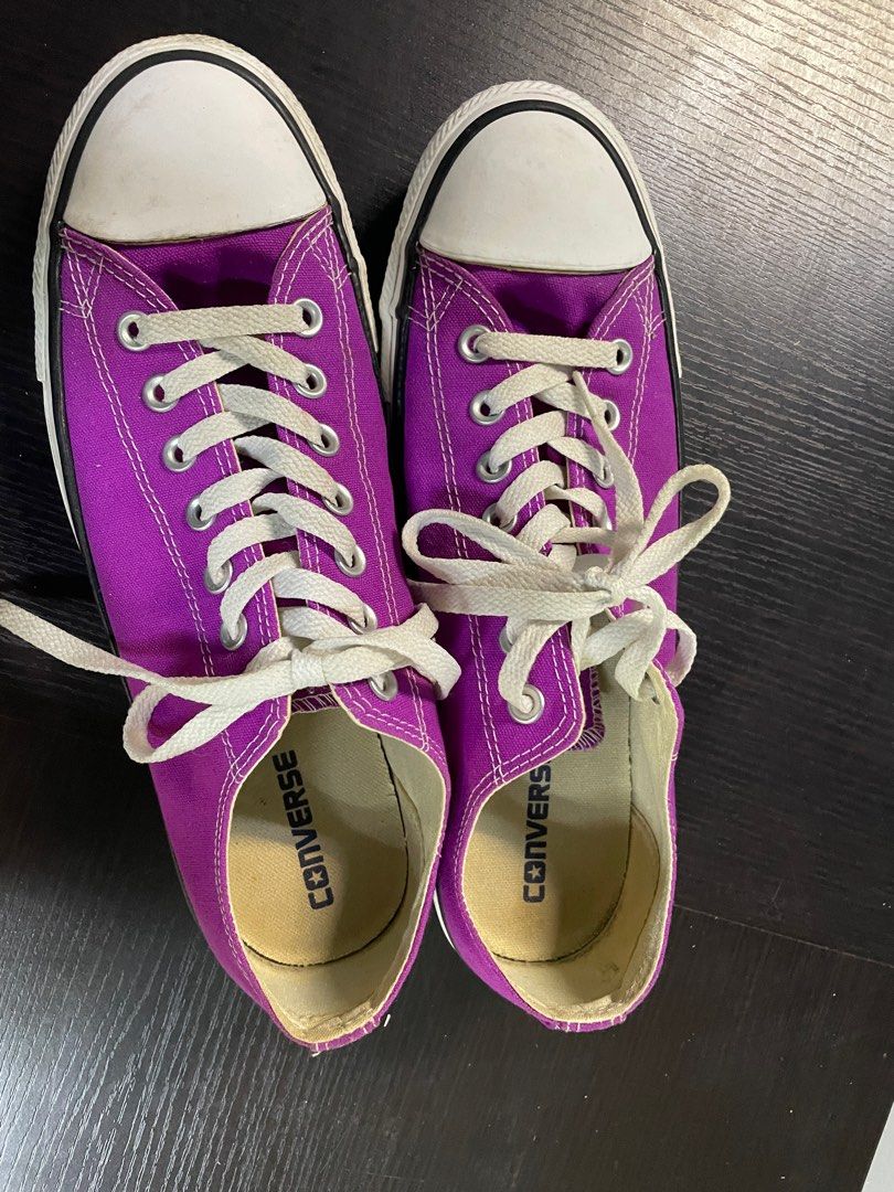 Converse Size 10UK Men s Fashion Footwear Sneakers on Carousell