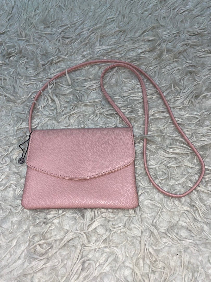 Cotton On Rubi small crossbody on Carousell