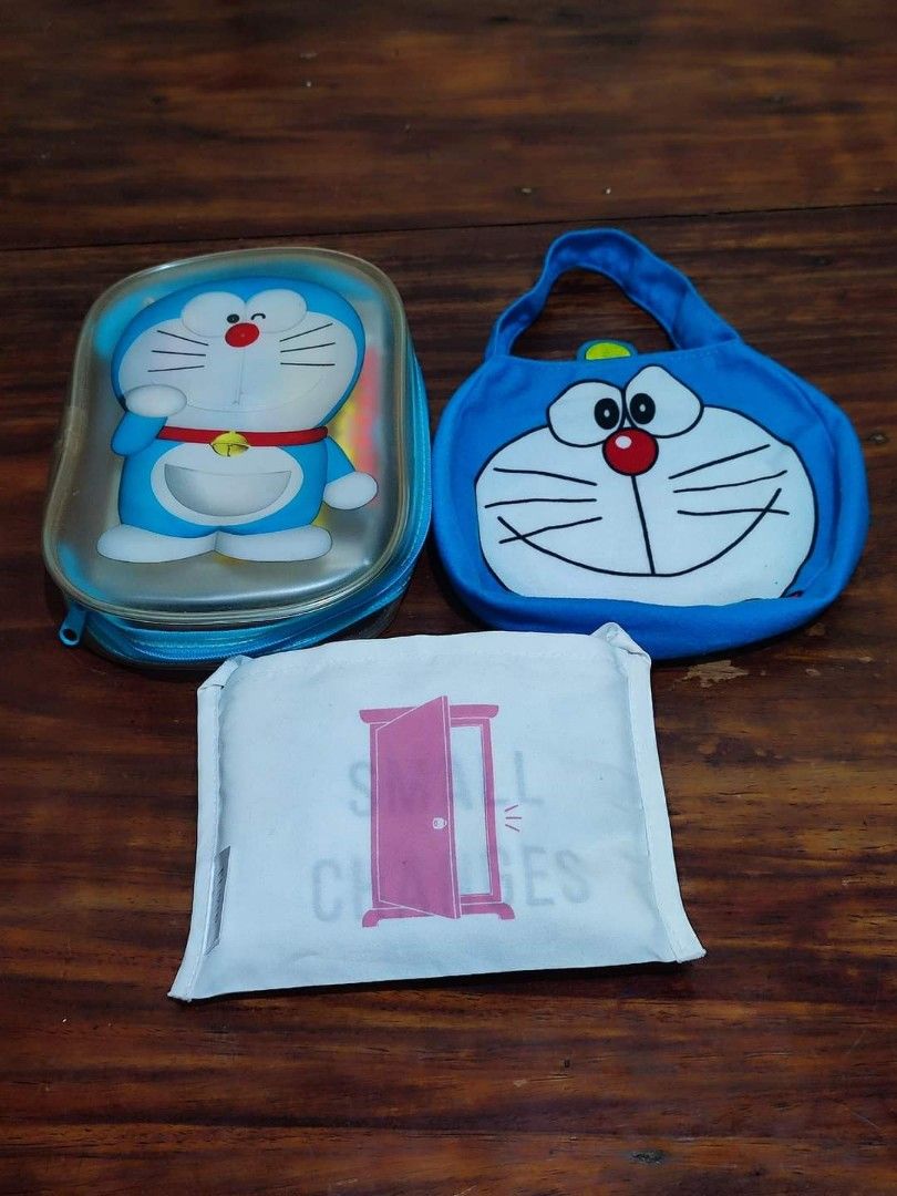Doraemon Collectibles (Category: Stationery & School Supplies) located in Pasay City. Submitted by ace.garcia19 (Listing ID 1245199347, Image 3). Description: P480 set Doraemon Collectibles 1 White Foldable Bag 1 Small bag 1 set of School supplies with carrier What you see is what you get.