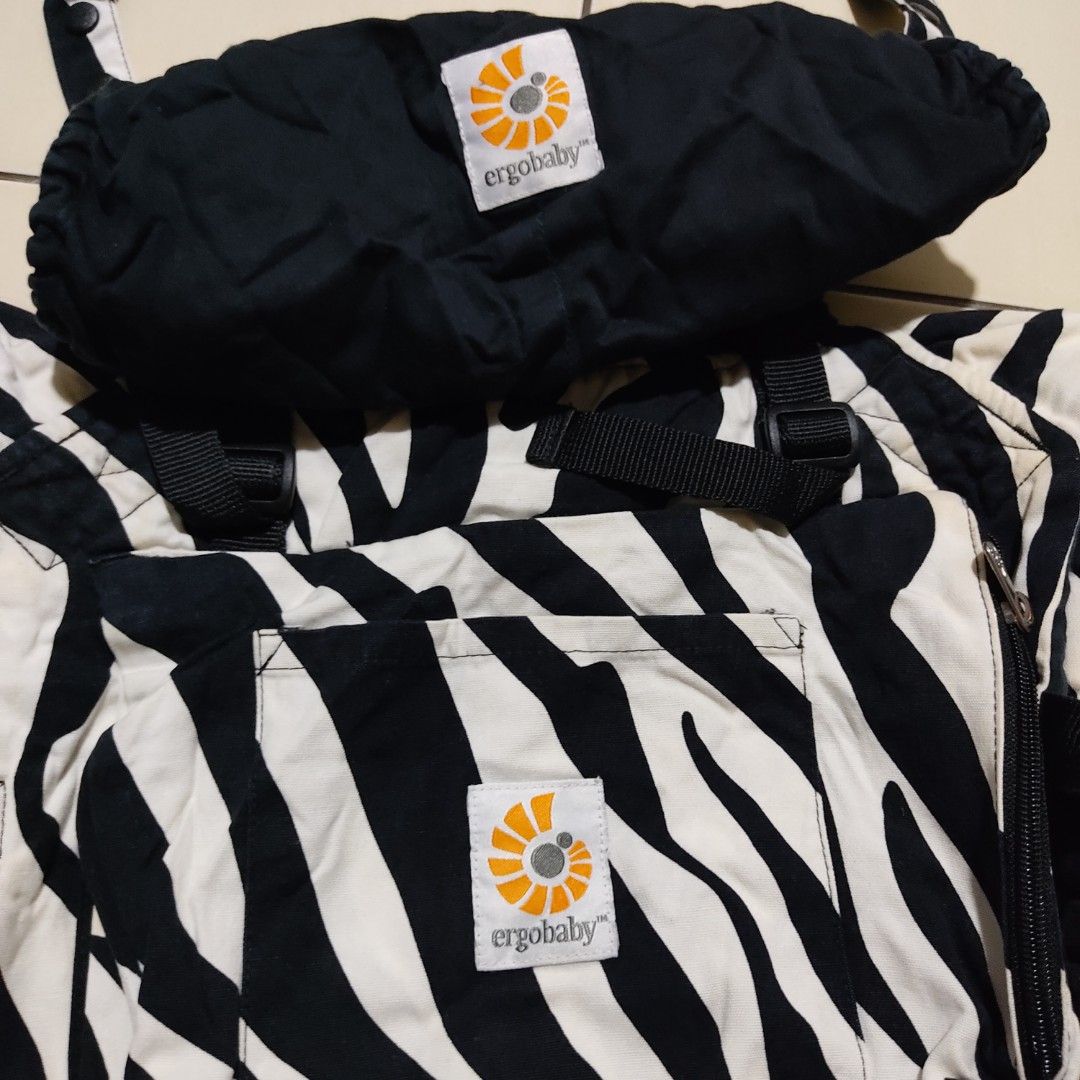 Ergobaby zebra hot sale