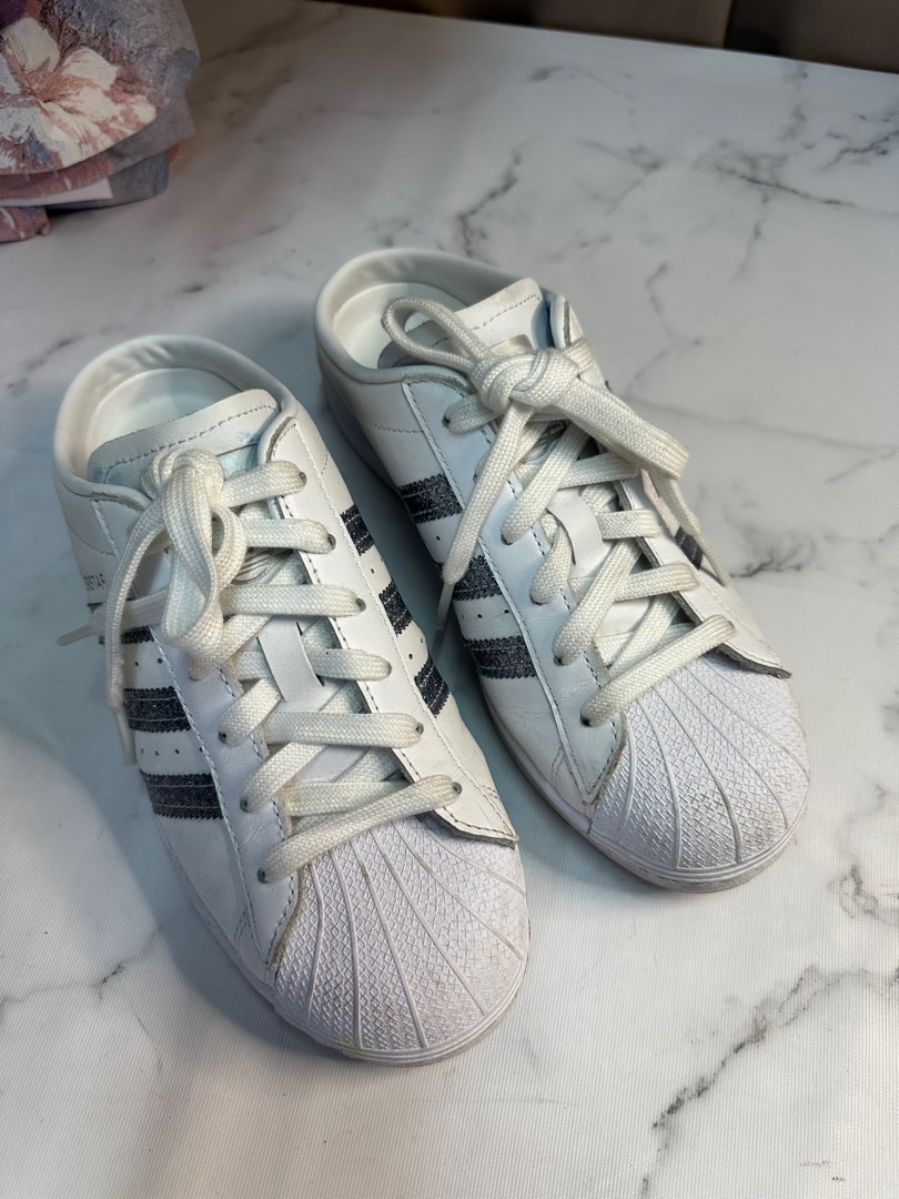Eu 37 adidas superstar shoes