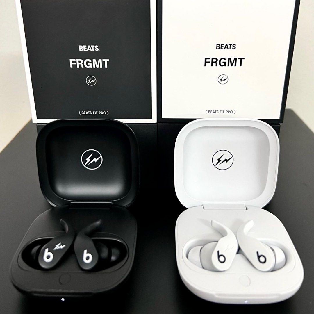 Fragment Beats X Fit FRAGMENT X Beats Fit Pro Black