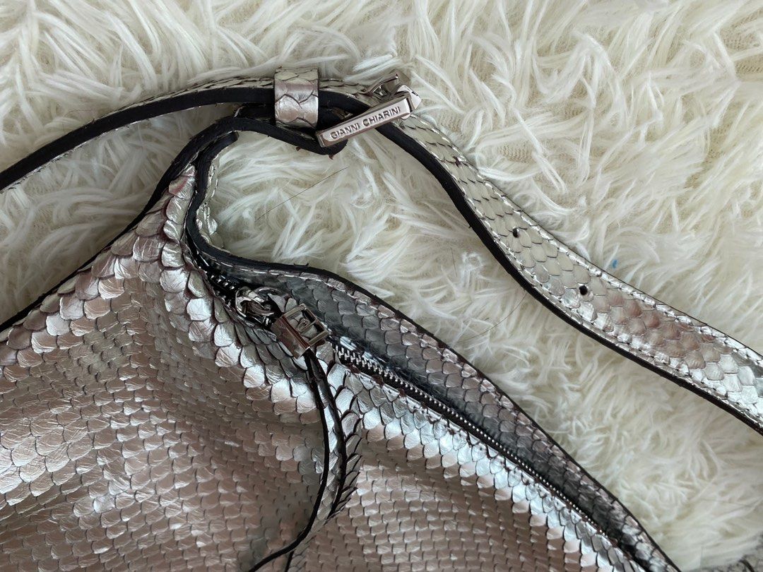 Gianni chiarini on sale hobo bag