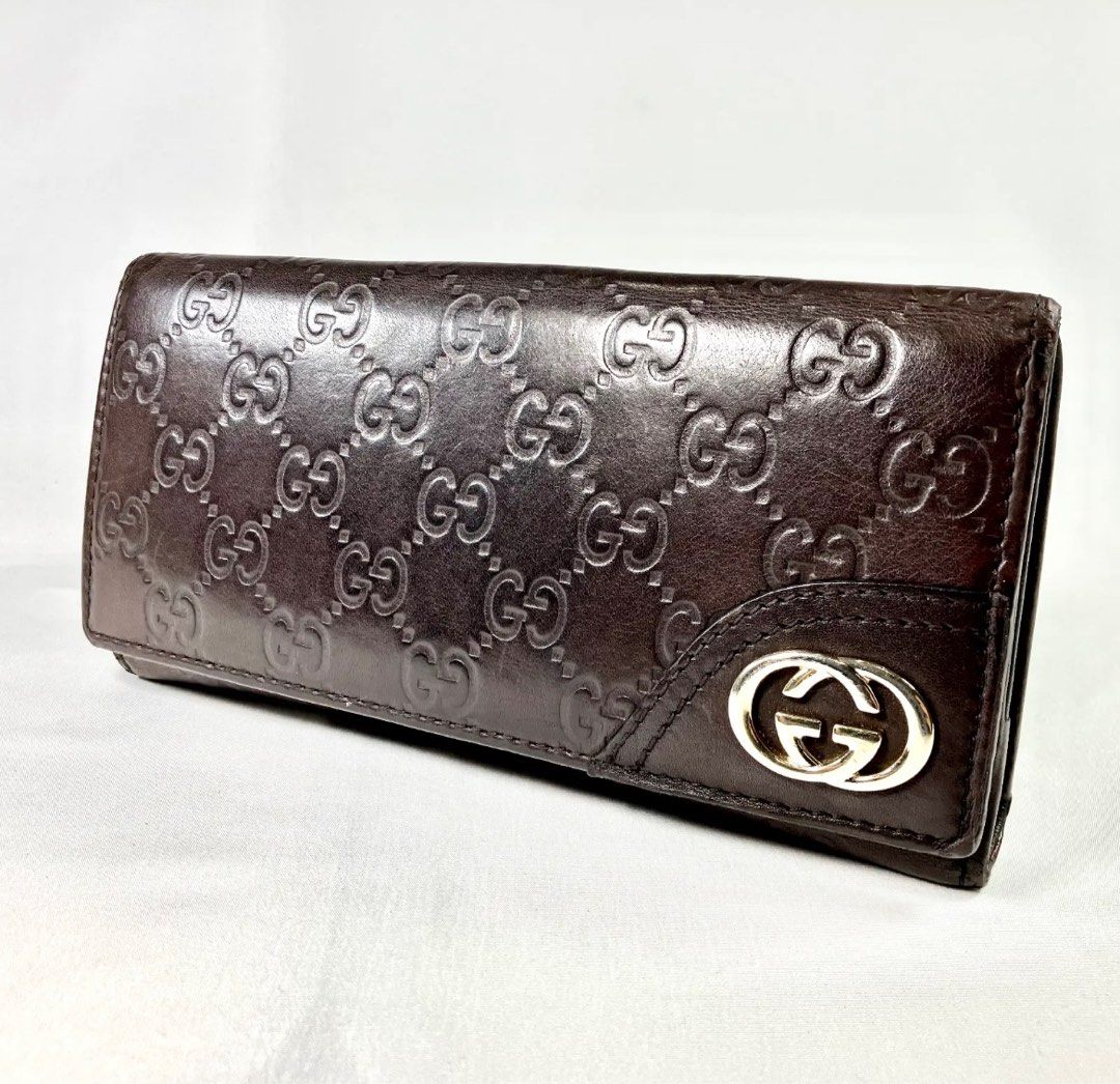 Gucci Guccissima leather clip key case | Vintage designer bags, Designer  wallets, Leather