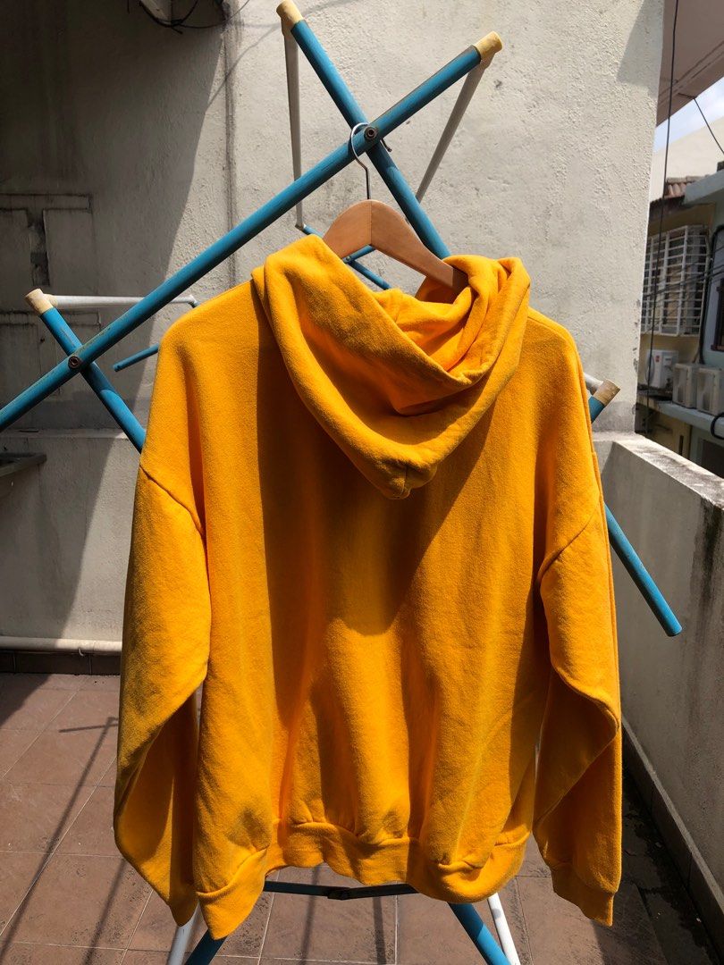 Hanes sale yellow hoodie