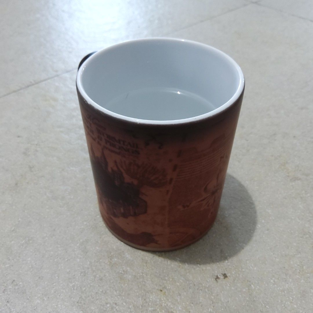 Harry Potter Marauder's Map Color Changing Mug (Category: Coffee & Tea Tableware) located in Mandaluyong City. Submitted by secondhandstore.ph (Listing ID 1245051360, Image 3). Description: .