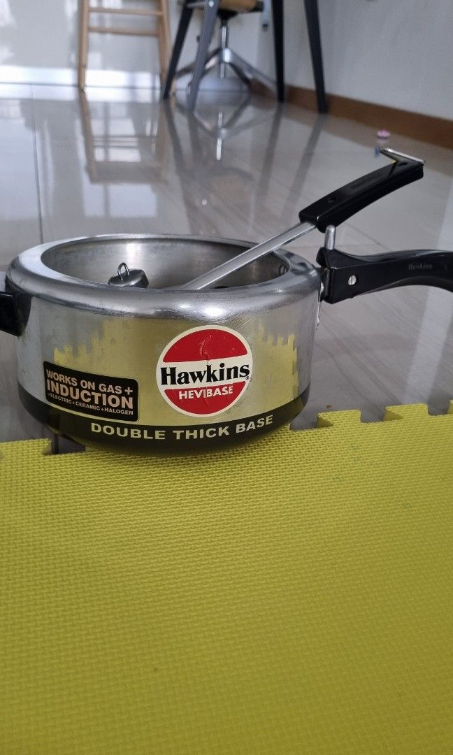 Hawkins Hevibase 6.35MM Extra Thick Base Pressure Cooker 5 Liters 529x