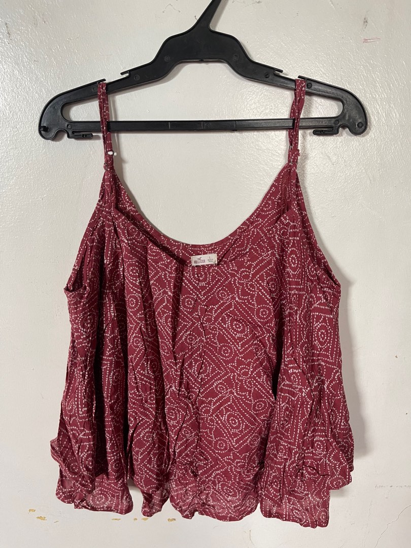 Y2K Hollister Red Top on Carousell