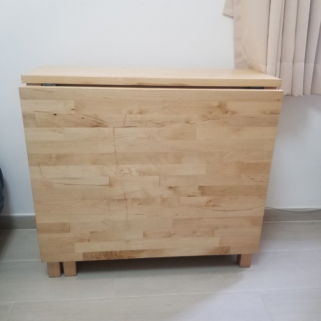 IKEA fold up table, 傢俬＆家居, 傢俬, 桌子 Carousell