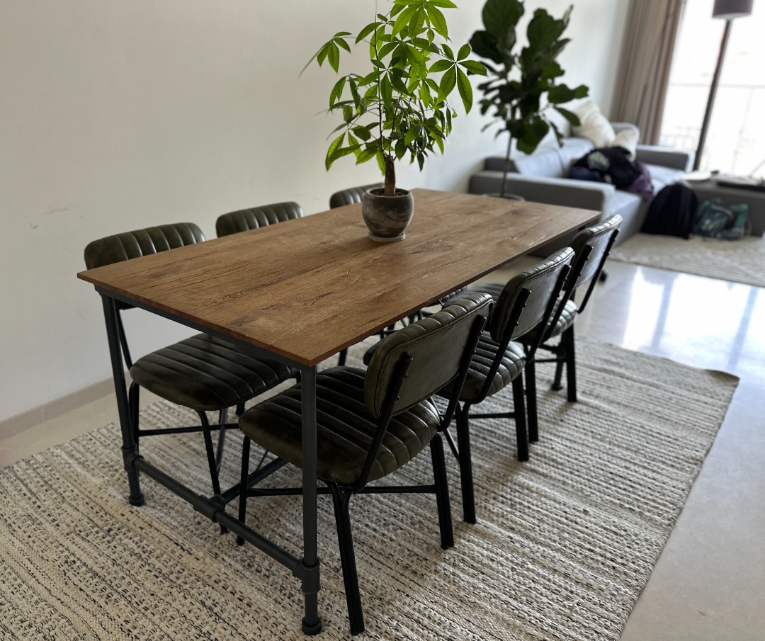 Industrial Wood Dining Table & x6 Leather Vintage Dining Chairs
