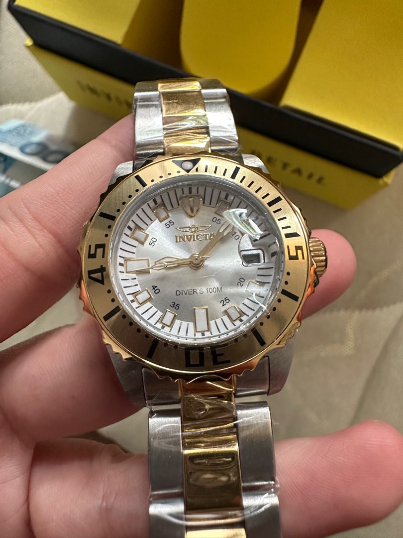 Invicta pro diver 6895 top