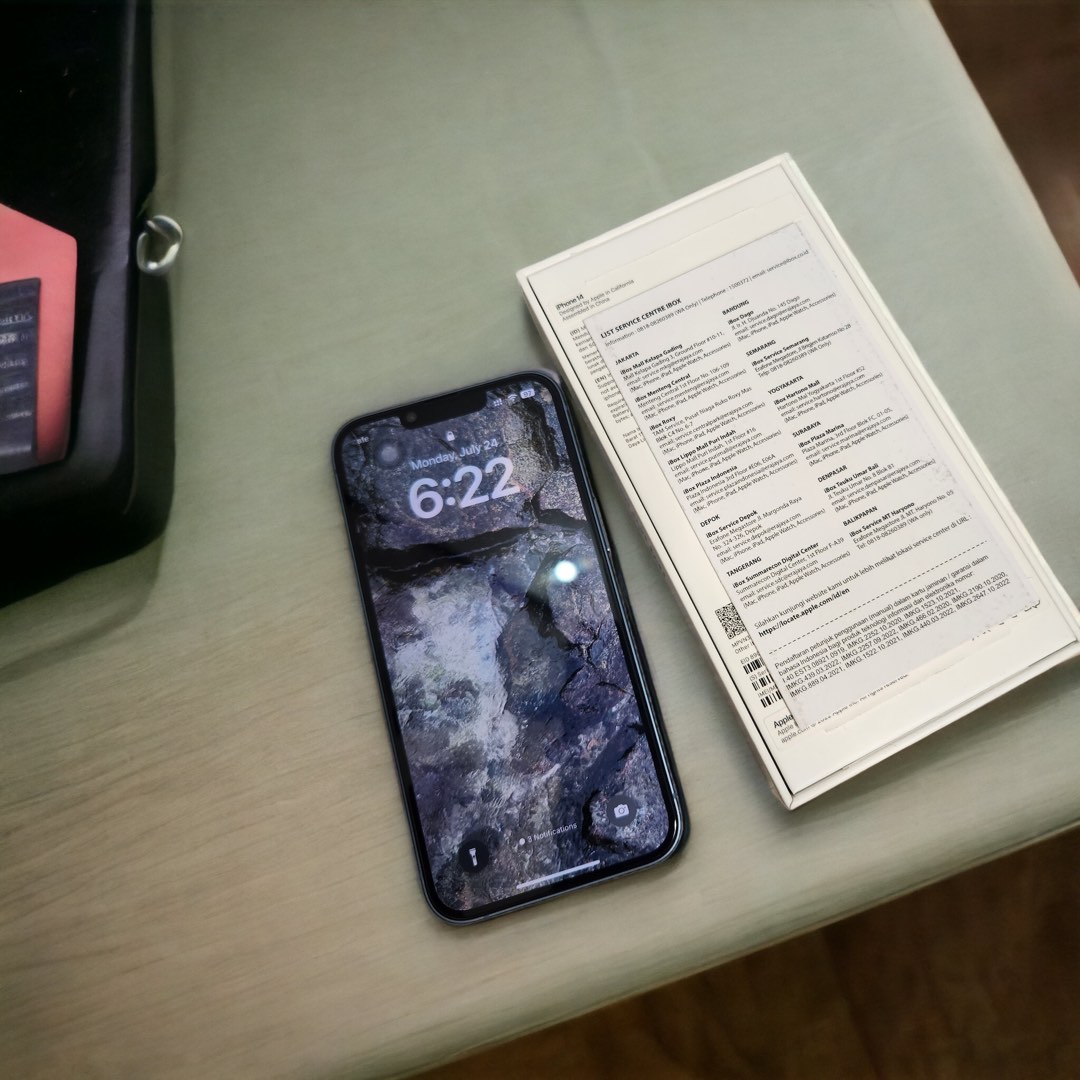 iphone 14 statlight 128 ibox on Carousell
