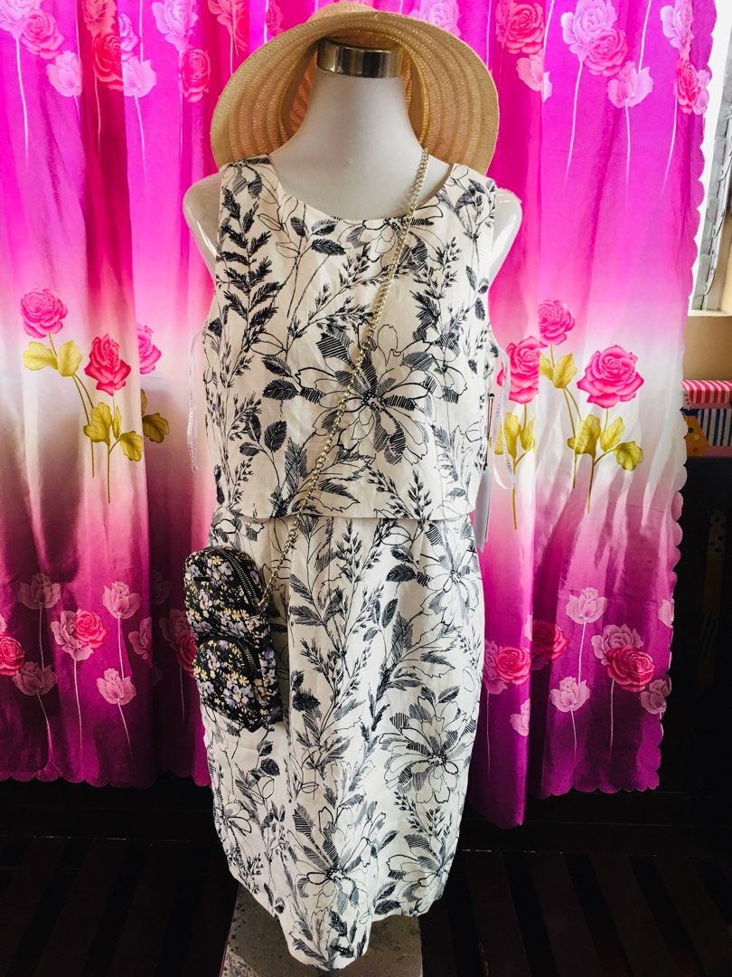 Ivanka trump floral dress discount
