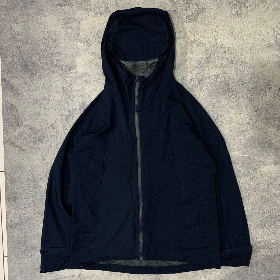 Jaket blocktech hotsell