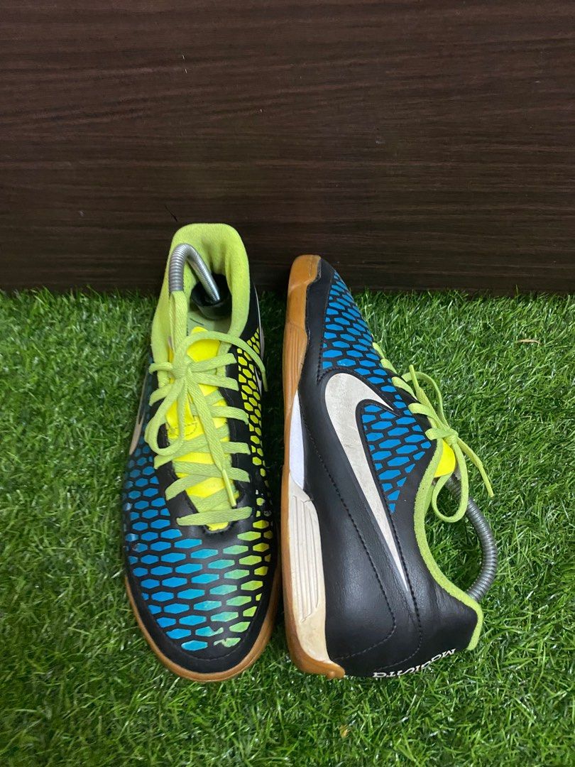 Kasut futsal hotsell nike magista