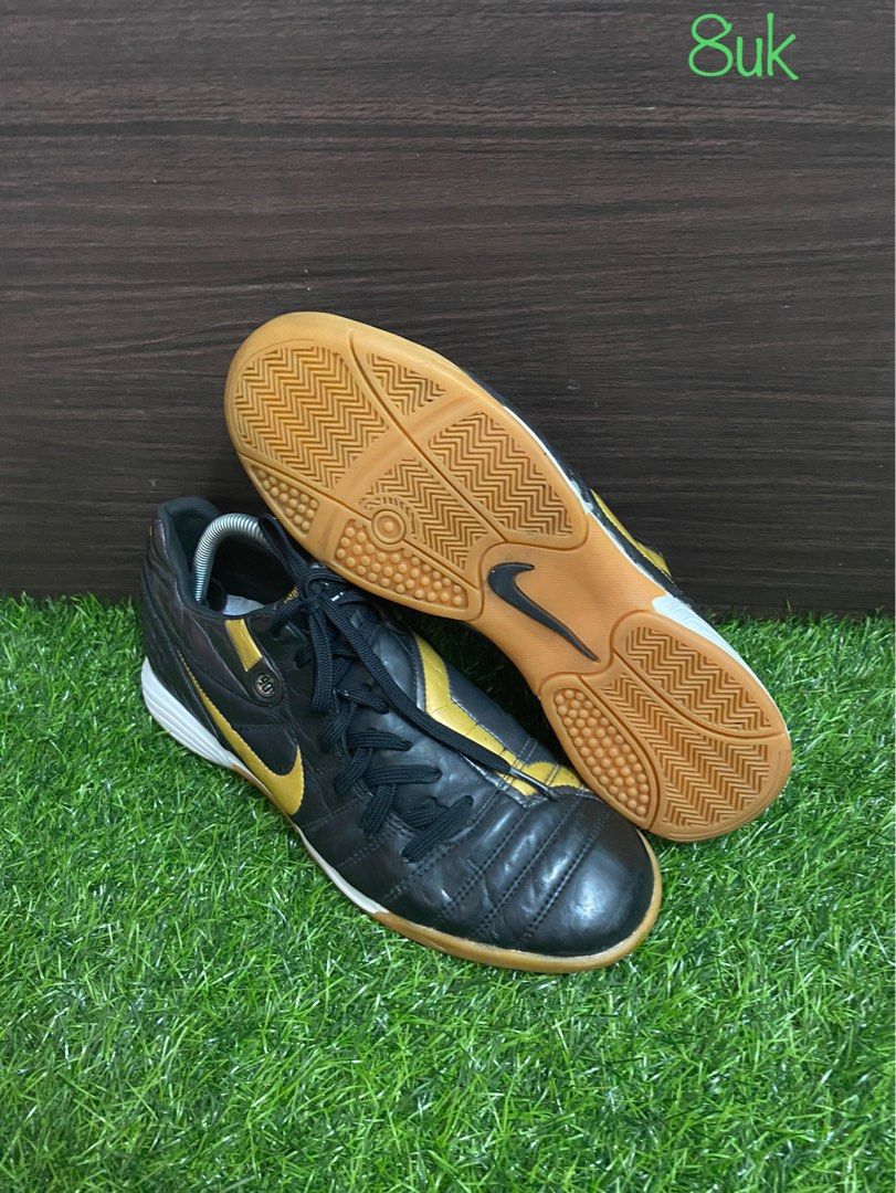 Kasut futsal nike t90 Men s Fashion Footwear Boots on Carousell