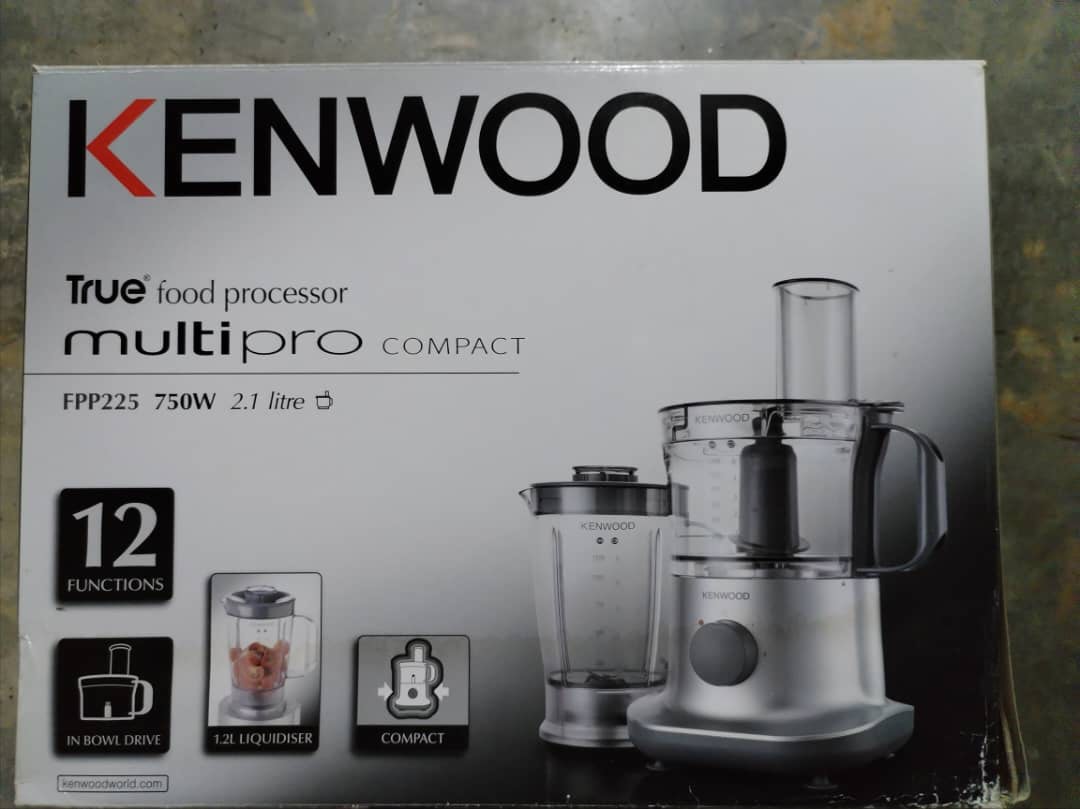 Kenwood Food Processor FPP225, TV Home Appliances, Kitchen Appliances, Juicers, Blenders & Grinders on Carousell