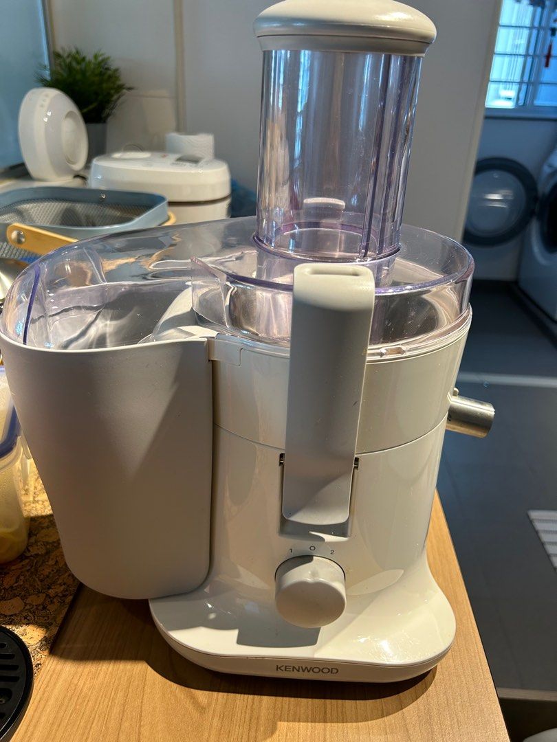 Kenwood JE680 Centrifugal Juicer (Fruits / Vegetable), TV & Home
