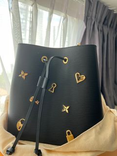 Louis Vuitton, Bags, Louis Vuitton X Nba Calfskin Monogram Embossed  Horizon 55 Black Virgil Abloh Ed