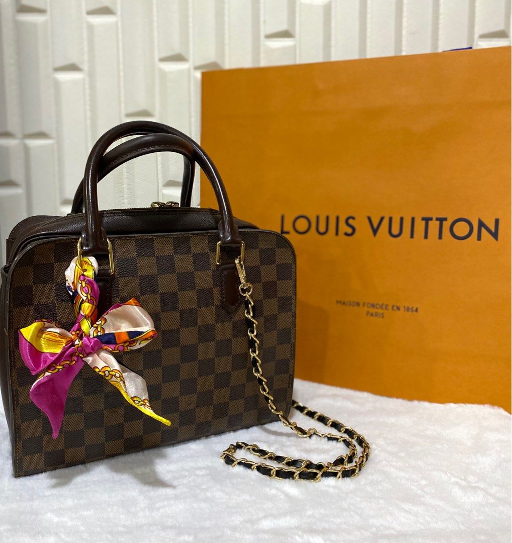 Louis vuitton Beverly Clutch, Luxury, Bags & Wallets on Carousell