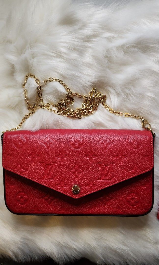 Lv shop red pochette
