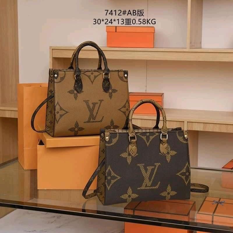 🚚 Fast Deal - Louis Vuitton (LV) Bag (Limited Edition), Women's Fashion,  Bags & Wallets, Shoulder Bags on Carousell