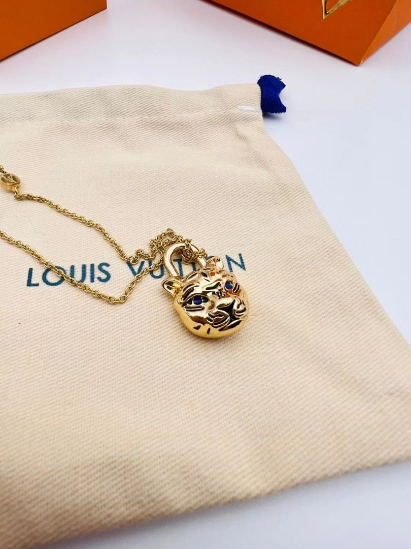 Louis Vuitton M00981 LV Floragram Necklace, Gold, One Size