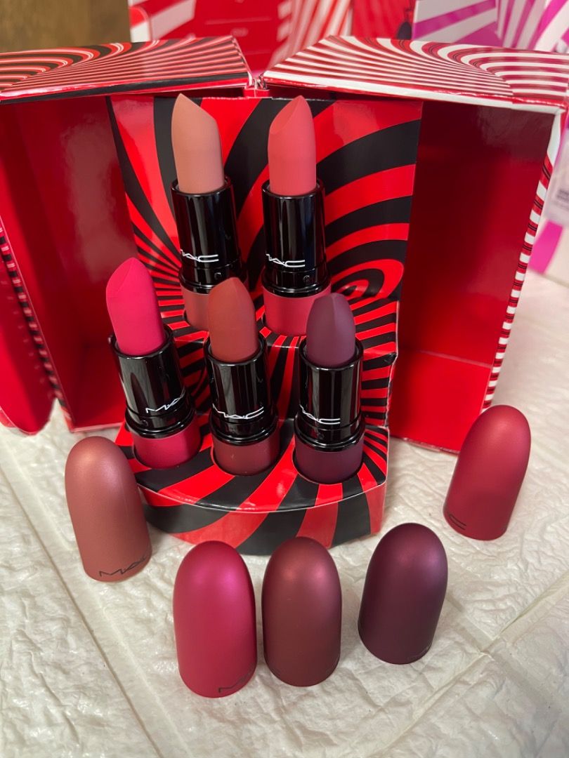 M A C MacMakeup Face Lipstick makeup sets (Category: Makeup) located in Mandaluyong City. Submitted by BeautyObsession_OnlinePH (Listing ID 1245095828, Image 3). Description: Brand New and New 100% Authentic items PM for available makeups Followmyfbpage:beauty obsession lounge ph.