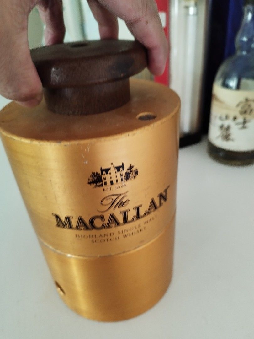 The Macallan Ice Ball Maker