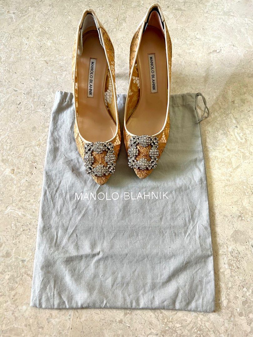 hangisi manolo blahnik sale