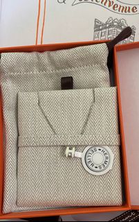 （分類：）位於 。 由 lindatam11 提交（商品編號 1245201512，圖片 1）。簡介： 。