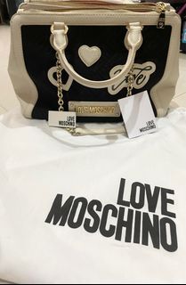 Moschino Bag for sale..