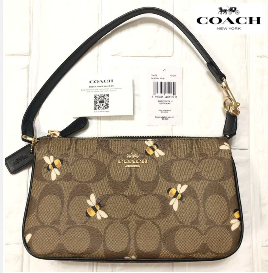 Coach Nolita 19 white light brown signature Canvas, Women's Fashion, Bags &  Wallets, Purses & Pouches on Carousell