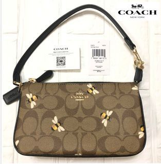 NWT coach C8673 Nolita 19 In Signature Canvas With Bee Print Wristlet Pouch