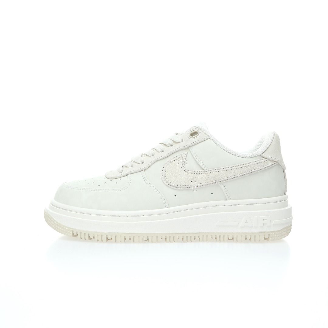 Nike air force 1 7 premium light bone top