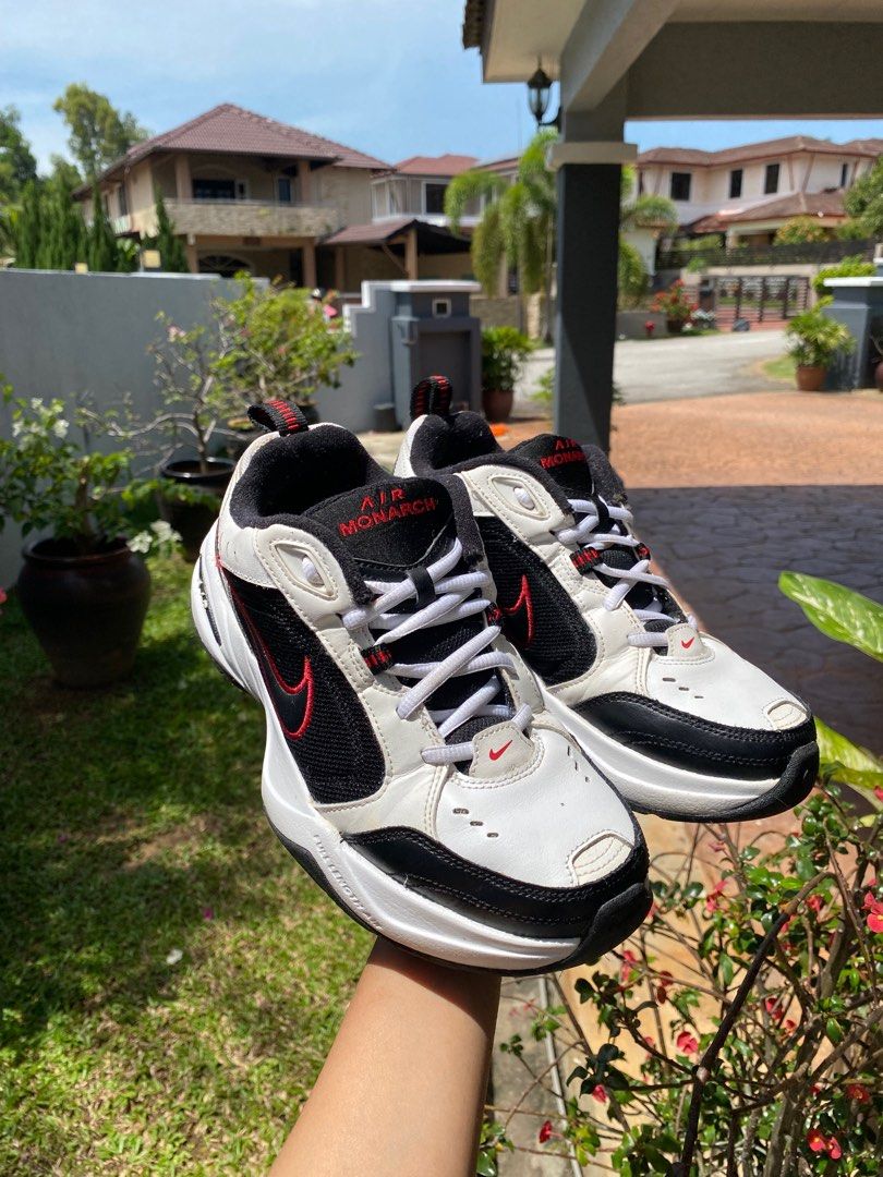 NIKE AIR MONARCH UK 6 Men s Fashion Footwear Sneakers on Carousell