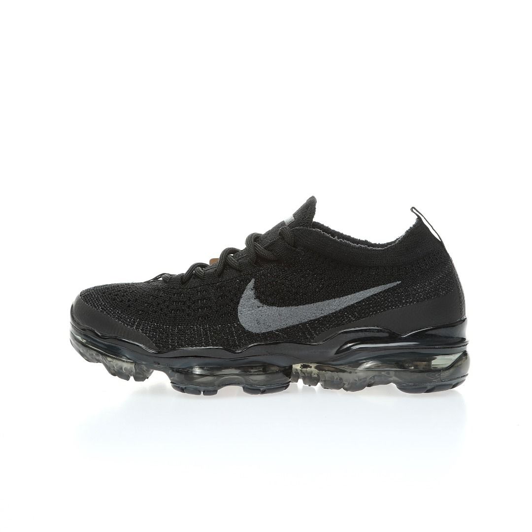 All black nike best sale air vapormax flyknit