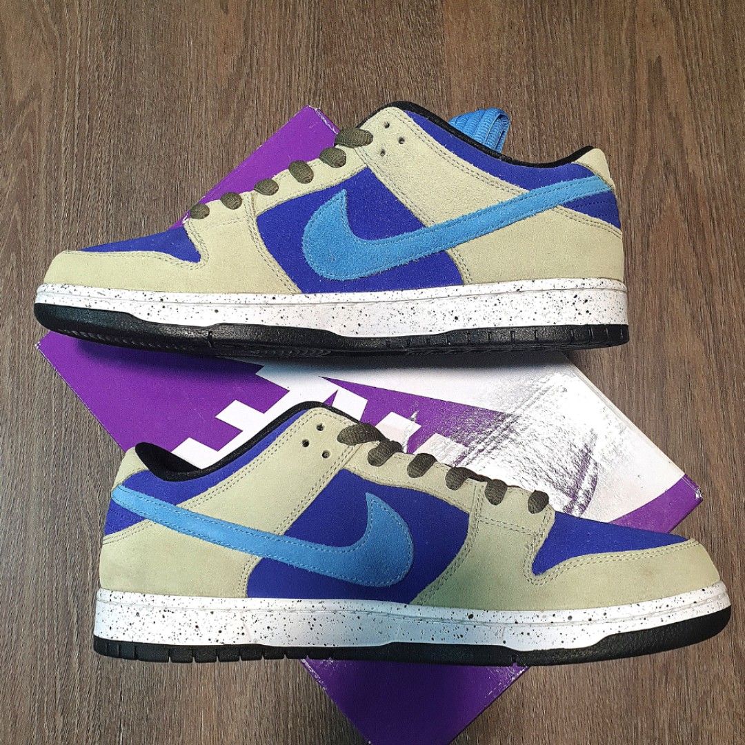 nike dunk low acg celadon
