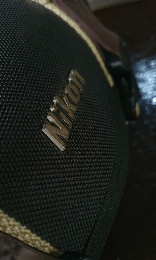 Nikon camera bag (Category: Camera Bags & Carriers) located in Quezon City. Submitted by gars69 (Listing ID 1245127981, Image 2). Description: amoy aircon pa frisco qc meet up.