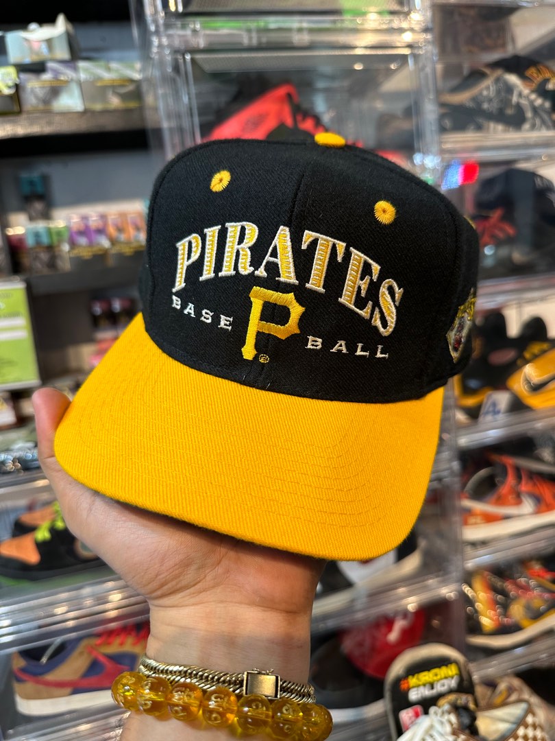 Pro Standard - PIttsburgh Pirates Logo Snapback Hat