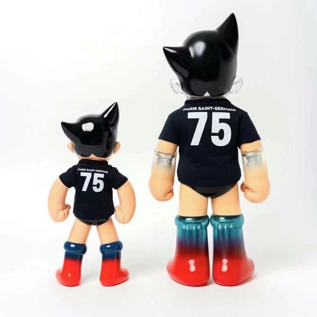 [Pre-Order] Secret Base x Astro Boy x Paris Saint-Germain Figure (Set of 2  - Big and small) Secretbase