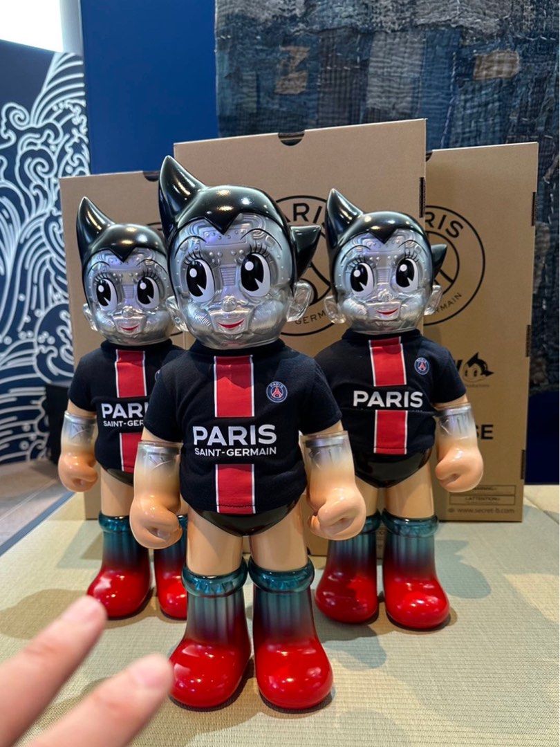 [Pre-Order] Secret Base x Astro Boy x Paris Saint-Germain Figure (Set of 2  - Big and small) Secretbase
