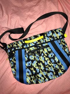 (Category: ) located in . Submitted by manexpert90 (Listing ID 1245230581, Image 1). Description: .