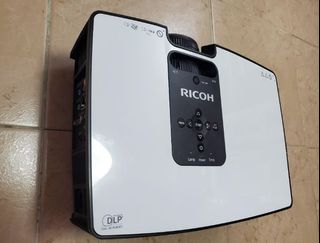 （分類：）位於 。 由 ringtone88 提交（商品編號 1245228174，圖片 1）。簡介： 。