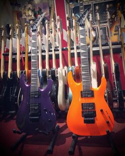 (Category: ) located in . Submitted by JamcrewMusicStudio (Listing ID 1245204551, Image 1). Description: .