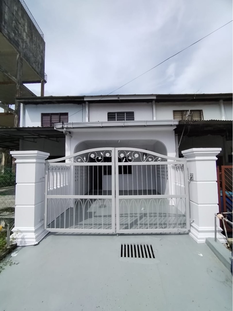 Rumah taman nora ulu tiram untuk dijual, Property, For Sale on Carousell